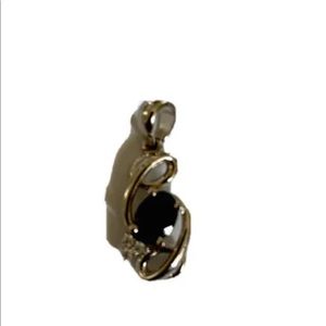 .80 kanchanaburi sapphire & diamond cut white sapphire 925 silver pendant